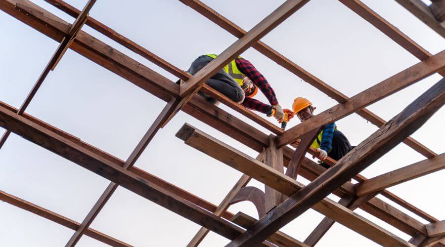 Professional residential roofers in Lowndes, MO